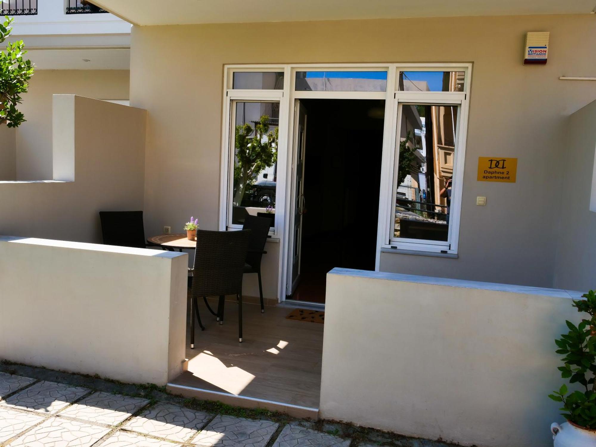 Cosy Apartments Daphne Daratsos ภายนอก รูปภาพ