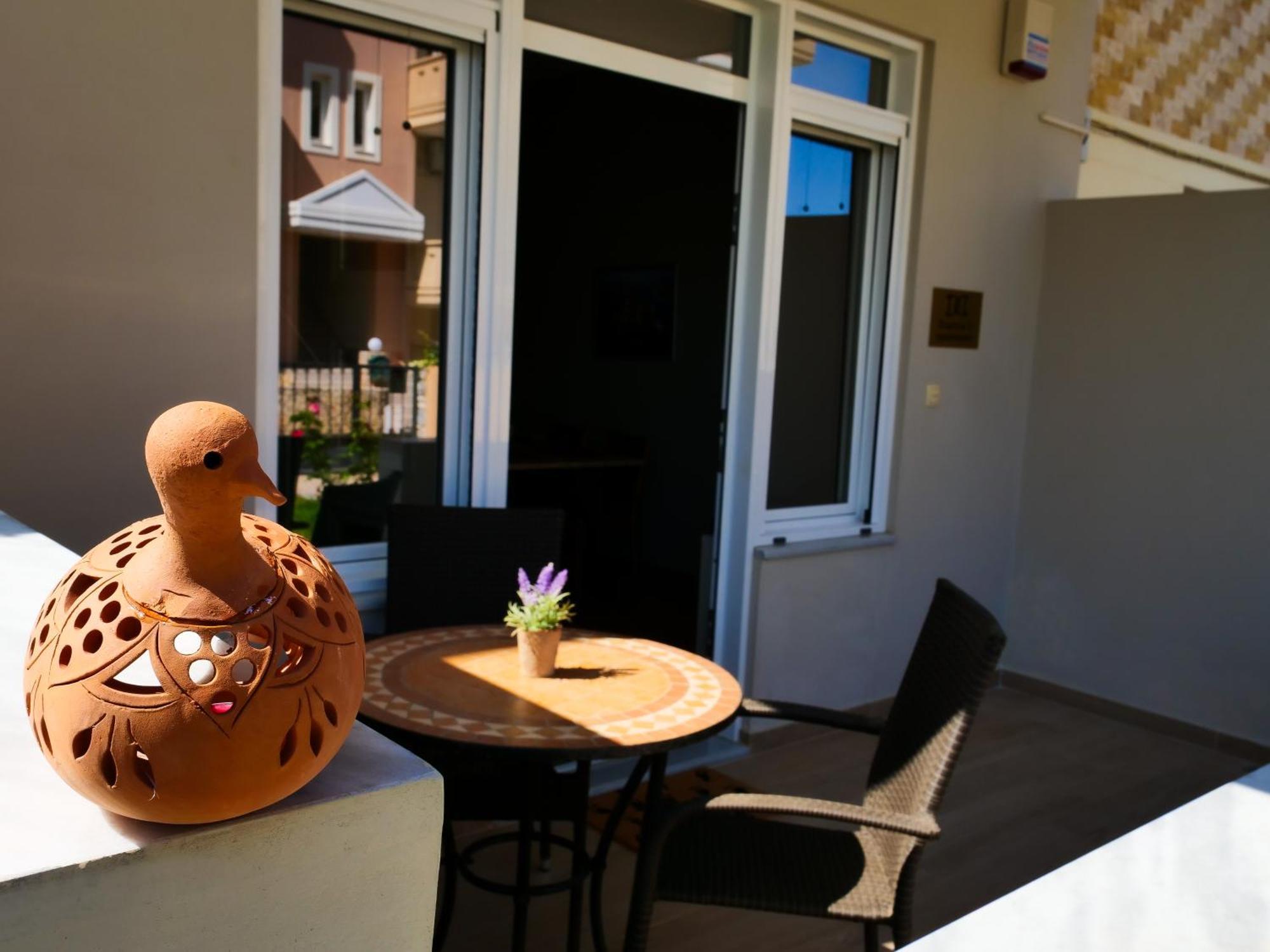 Cosy Apartments Daphne Daratsos ภายนอก รูปภาพ